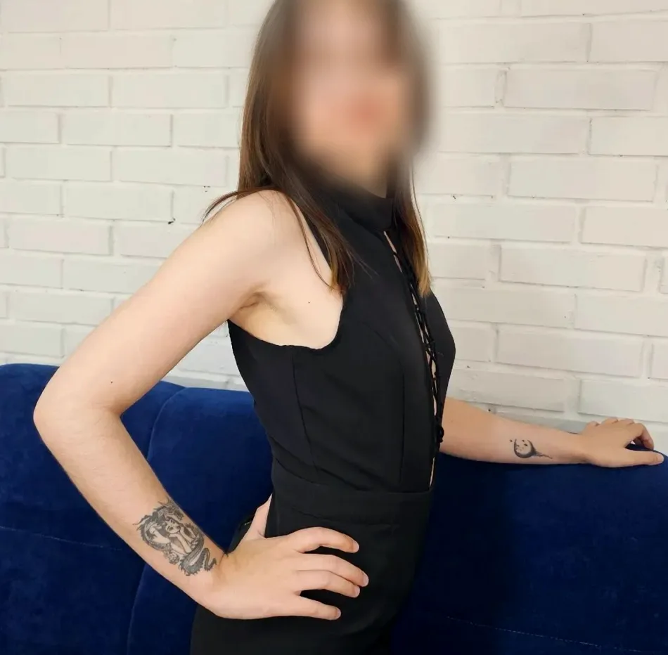 Emanuela, 20 anni